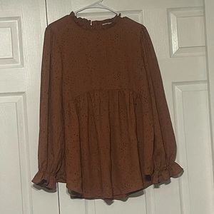 Hailey & Co Brown Top L